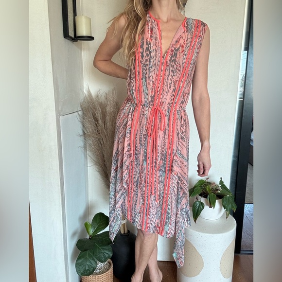 Last chance! BCBGMaxAzria coral/orange flowy dress - Picture 1 of 7